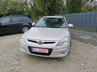 gebraucht Hyundai i30 Comfort.Klima.Sitzh.Alus.Tü4.25.1Hand