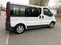 Gebraucht Renault Trafic 114 PS (83 kW) 2014 Weiß Van / Kleinbus
