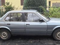 Gebraucht BMW 325 122 PS (89 kW) 1985 Limousine