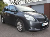 Gebraucht Toyota Verso Executive 150 PS (110 kW) 2010 Grau Van / Kleinbus