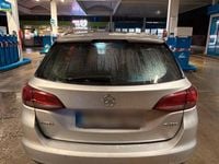 Gebraucht Opel Astra Sport 125 PS (91 kW) 2017 Silber Kombi