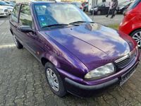 Gebraucht Mazda 121 50 PS (36 kW) 1999 Dunkel blau Kleinwagen