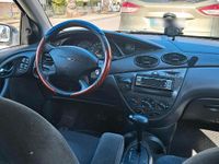 Gebraucht Ford Focus 101 PS (74 kW) 2000 Grau Kleinwagen