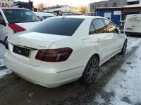 Gebraucht Mercedes E350 265 PS (194 kW) 2011 Weiß Limousine