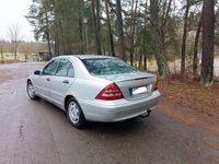 Gebraucht Mercedes C200 116 PS (85 kW) 2000 Silber Limousine