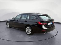 Gebraucht BMW 320 Advantage 190 PS (139 kW) 2021 Schwarz Kombi