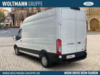 Gebraucht Ford Transit Trend 135 kW (184 PS) 2023 Frostweiß Van / Kleinbus