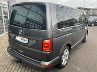 Gebraucht VW Multivan 204 PS (150 kW) 2017 Grau Van