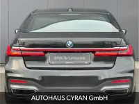 Gebraucht BMW 750 Performance 530 PS (389 kW) 2021 Schwarz Limousine