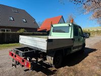 Gebraucht Iveco Daily 145 PS (106 kW) 2004 Weiß Limousine