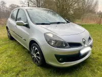 Gebraucht Renault Clio III 90 PS (66 kW) 2006 Silber Kleinwagen