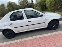 Second-hand Dacia Logan 75 CP (55 kW) 2006 Alb Berlinǎ