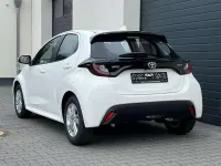 Neu Toyota Yaris Hybrid Active 116 PS (85 kW) 2026 Metallic gegen aufpreis Limousine