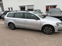 Gebraucht VW Passat 140 PS (102 kW) 2012 Kombi