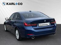Gebraucht BMW 320 Shadowline 190 PS (139 kW) 2023 Phytonicblau metallic Limousine