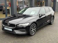 Gebraucht Volvo V60 145 PS (106 kW) 2023 Kombi