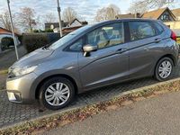 Gebraucht Honda Jazz Trend 102 PS (75 kW) 2017 Grau Kleinwagen