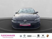 Gebraucht VW Golf VIII Life 150 PS (110 kW) 2023 Grau Limousine