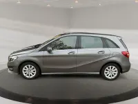 Gebraucht Mercedes B200 Style 136 PS (100 kW) 2015 Grau Kleinwagen