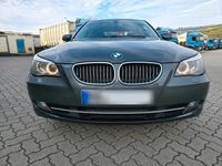 Gebraucht BMW 525 197 PS (144 kW) 2009 Grau Limousine