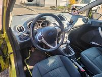 Gebraucht Ford Fiesta 82 PS (60 kW) 2009 Grün Kleinwagen