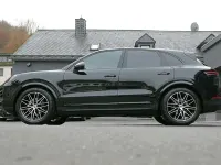 Second-hand Porsche Cayenne 354 CP (260 kW) 2025 Negru SUV