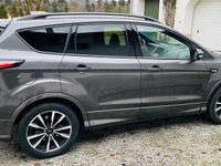 Gebraucht Ford Kuga ST 150 PS (110 kW) 2018 Grau SUV