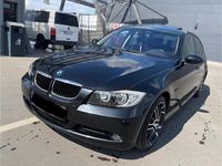 Gebraucht BMW 320 163 PS (119 kW) 2006 Schwarz Limousine
