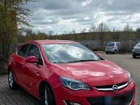 Gebraucht Opel Astra 165 PS (121 kW) 2012 Rot Kleinwagen
