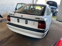 Gebraucht Opel Vectra 90 PS (66 kW) 1993 Weiß Limousine