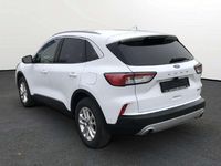 Gebraucht Ford Kuga Titanium 152 PS (111 kW) 2022 Frostweiß SUV