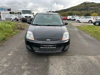 gebraucht Ford Fiesta 1,3 Ambiente/1.Hand/Euro4TÜV/Klima