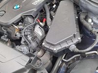 Gebraucht BMW 318 Sport Line 136 PS (100 kW) 2018 Blau Limousine