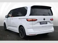 Gebraucht VW Multivan Life 150 PS (110 kW) 2024 Weiß Van / Kleinbus