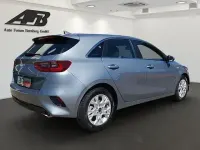 Usado Kia Ceed Vision 160 CV (117 kW) 2022 Plateado Utilitario