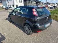 Gebraucht Fiat Punto 75 PS (55 kW) 2011 Schwarz Kleinwagen