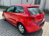 Gebraucht VW Polo Edition 69 PS (50 kW) 2011 Rot Kleinwagen