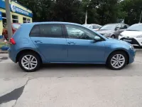 Gebraucht VW Golf VII Highline 122 PS (89 kW) 2013 Pacific blue metallic (metallic) Limousine
