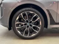 Neu BMW X7 Comfort Edition 352 PS (258 kW) 2026 Skyscraper grau metallic SUV