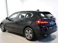 Gebraucht BMW 118 Advantage 150 PS (110 kW) 2023 Saphirschwarz (metallic) Kleinwagen