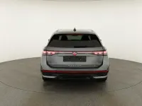 Neu VW Passat R-line 193 PS (141 kW) 2026 Diabasgrau metallic Kombi
