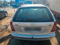Gebraucht Mercedes C220 143 PS (105 kW) 2001 Silber Kombi