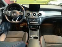 Gebraucht Mercedes CLA180 AMG line 122 PS (89 kW) 2018 Weiß metallic Coupé