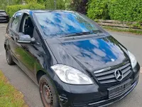 Gebraucht Mercedes A160 95 PS (69 kW) 2010 Schwarz Kleinwagen