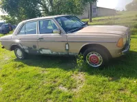 Gebraucht Mercedes 200 60 PS (44 kW) 1982 Beige Limousine