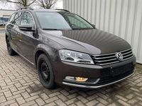 Gebraucht VW Passat Comfortline 122 PS (89 kW) 2012 Braun Kombi