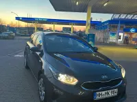 Gebraucht Kia Ceed 120 PS (88 kW) 2019 Blau Kleinwagen