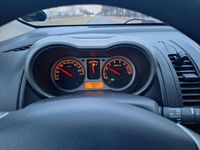 Gebraucht Nissan Note Acenta 110 PS (80 kW) 2006 Gold Kleinwagen