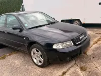 Gebraucht Audi A4 125 PS (91 kW) 2000 Blau Limousine