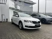 Gebraucht Skoda Octavia Ambition 150 PS (110 kW) 2020 Weiß Kombi